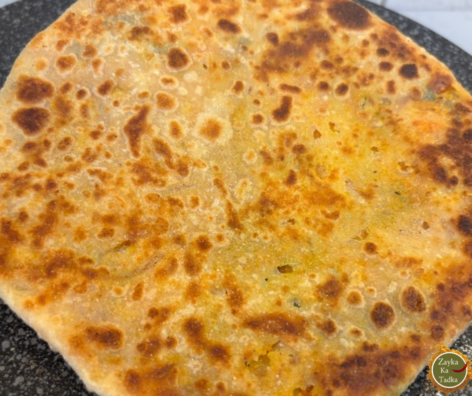 Besan Pyaz Ka Paratha | Besan Aur Pyaz Ka Paratha Recipe